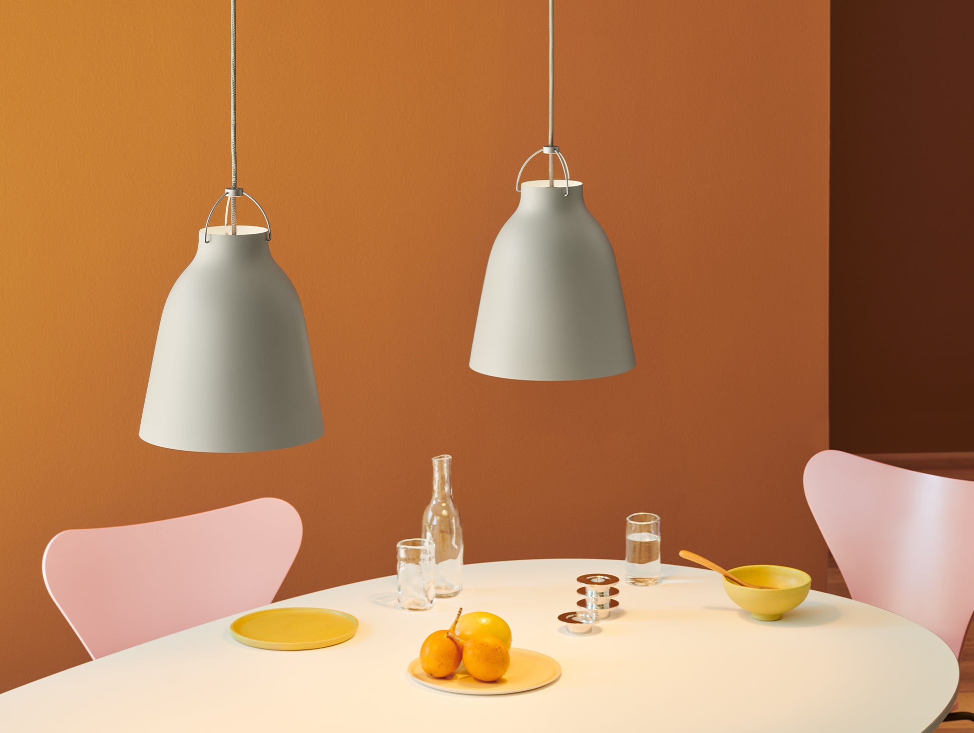 Superellipse Dining Table (Extendable) by Fritz Hansen - B619 / Chromed Steel Base / White Laminate Tabletop