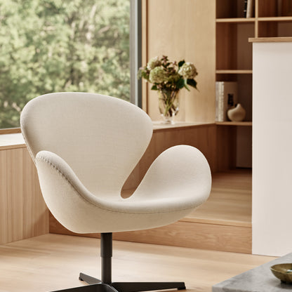 Swan Lounge Chair