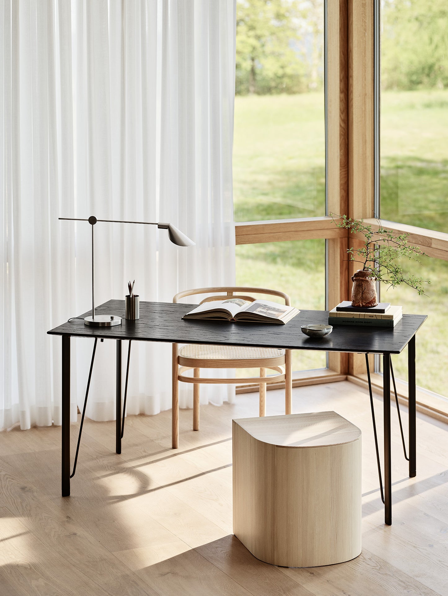 Taburet by Fritz Hansen - Oiled Pine