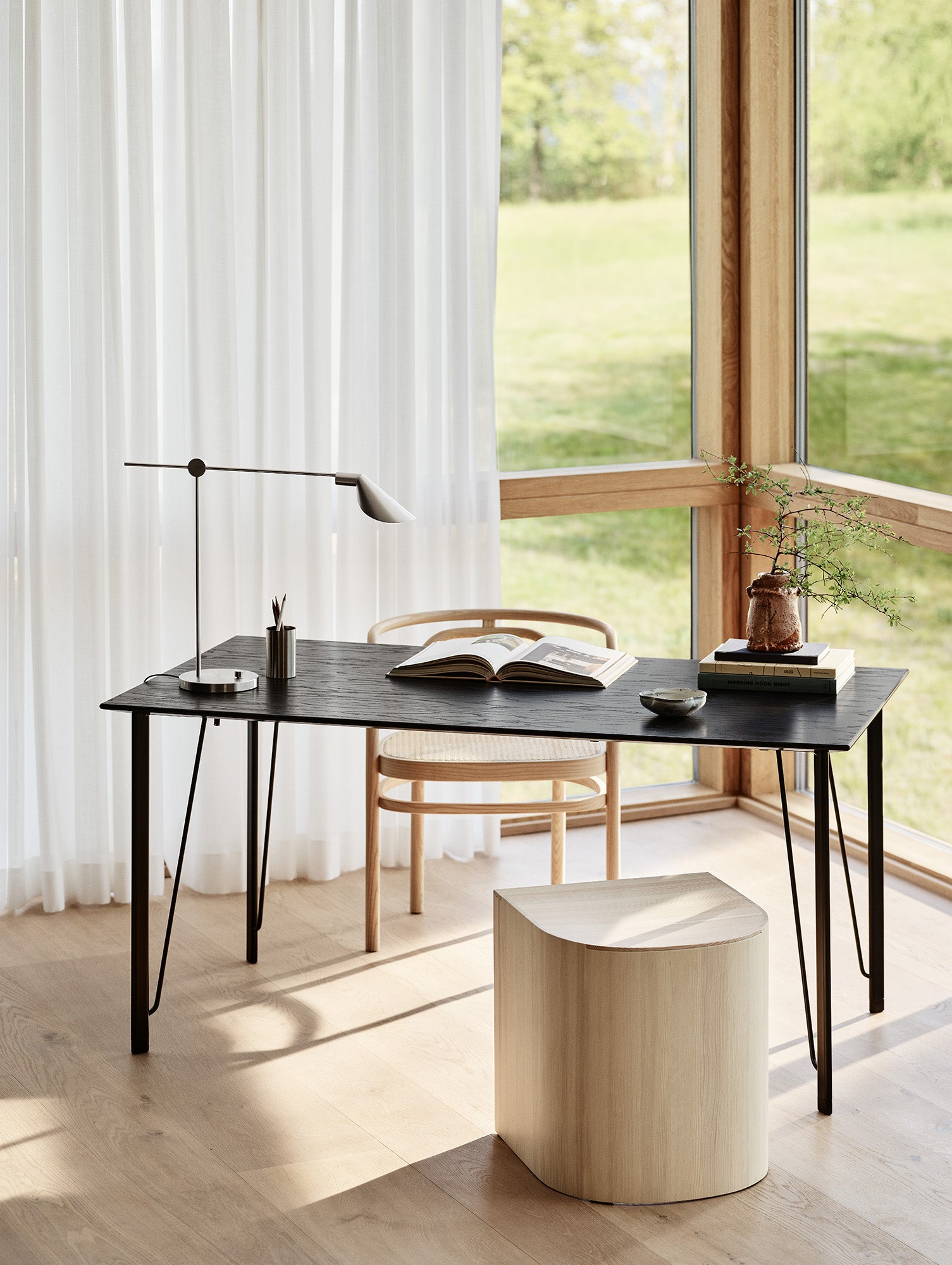 Taburet by Fritz Hansen - Oiled Pine