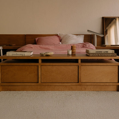 Ratio Console by Frama