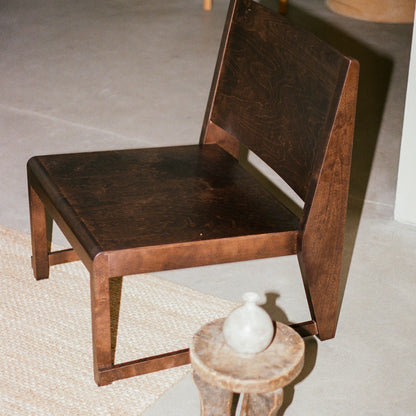 Easy Chair 01