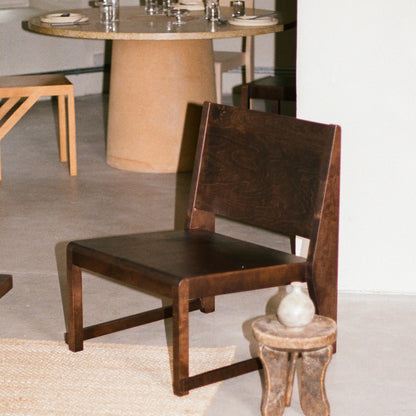 Easy Chair 01