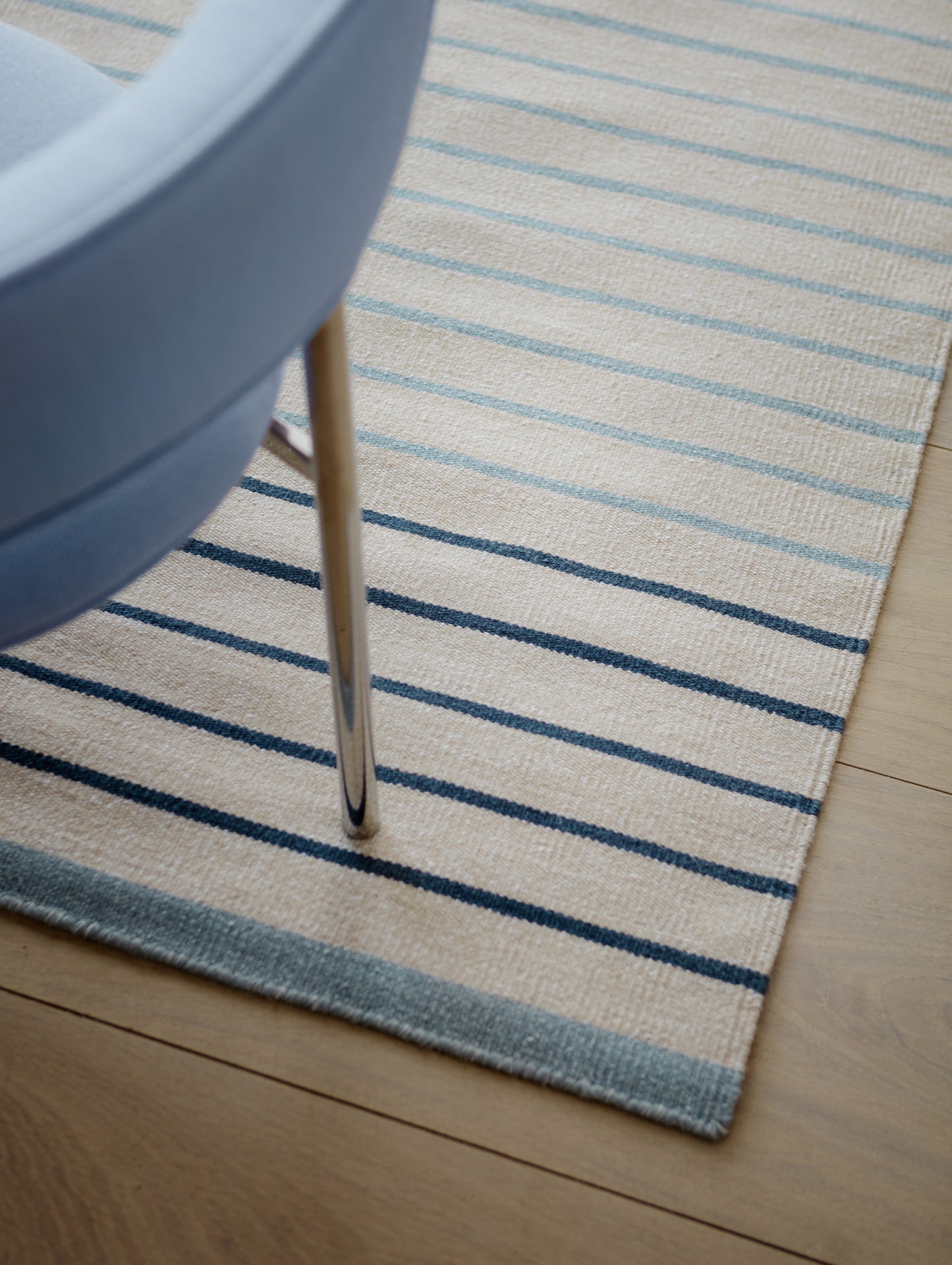 Poppy Rug by Fabula Living - 3812 Light Blue Beige