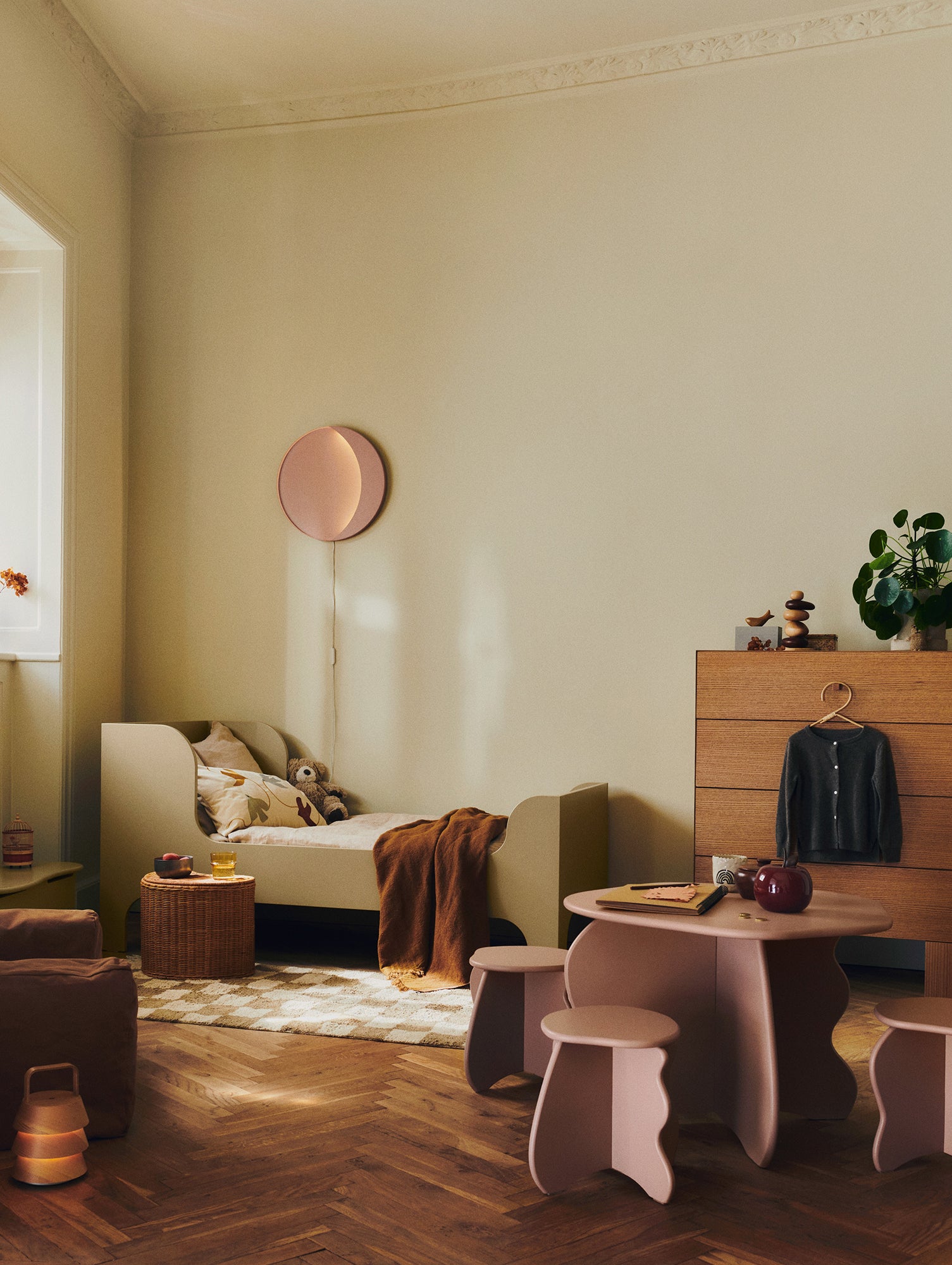 Neba Wall Lamp by Ferm Living - Rose