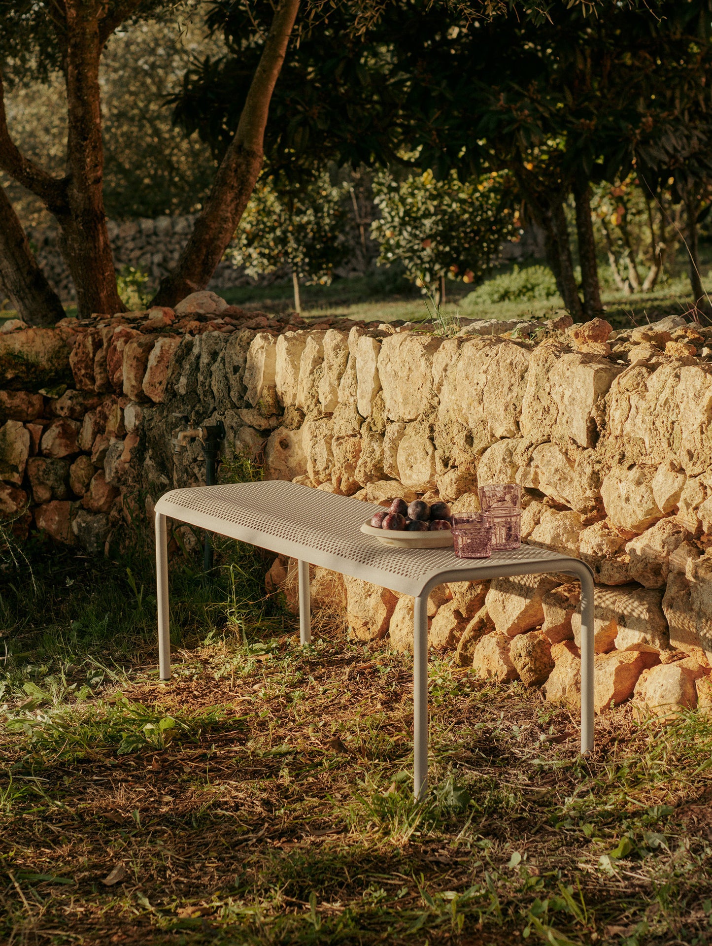 Dapple Bench by Ferm Living - Cashmere
