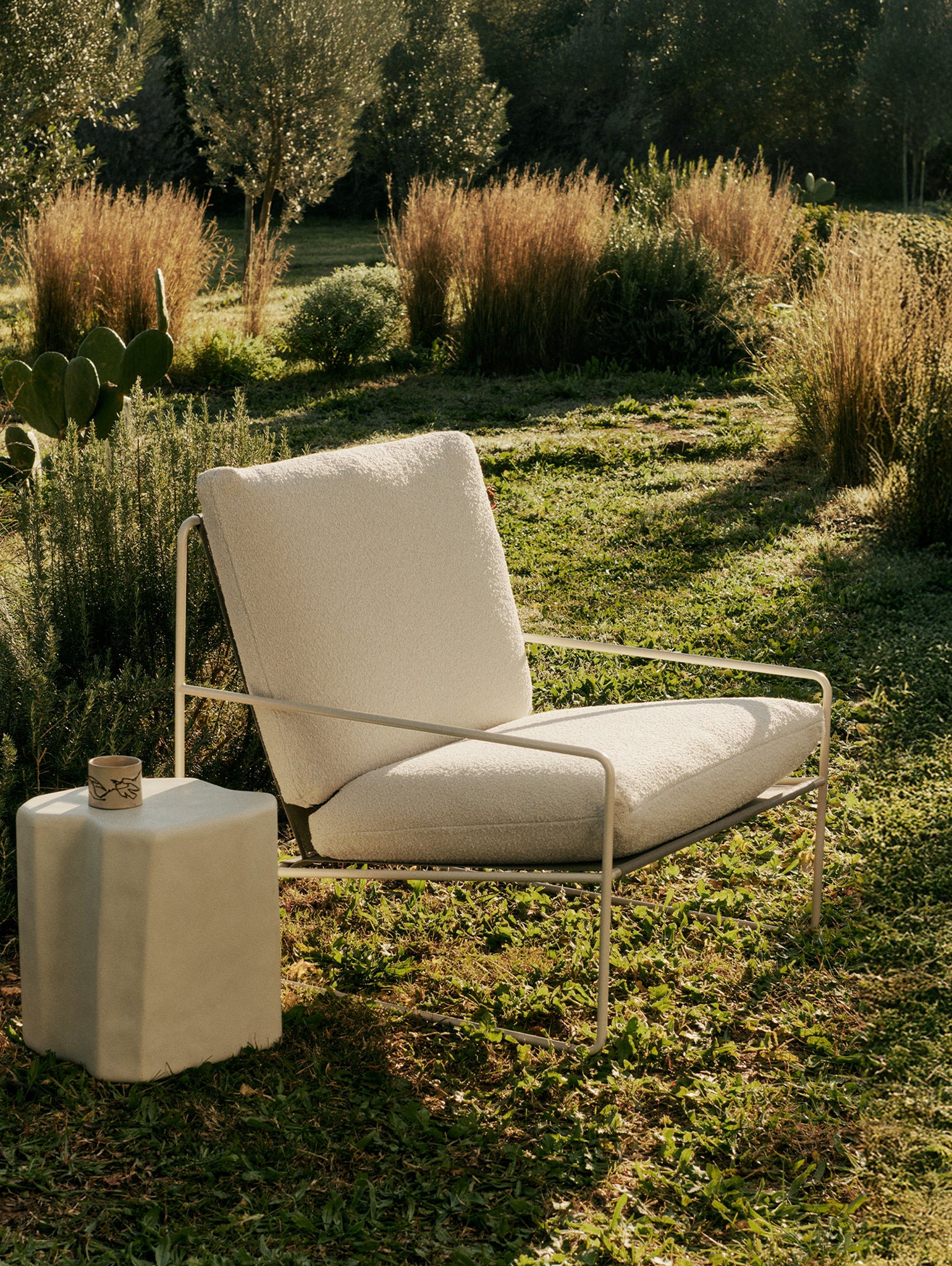 Desert 1-Seater Sofa by Ferm Living - Cashmere Frame / Off-white