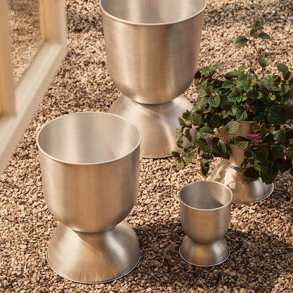 Hourglass Pots