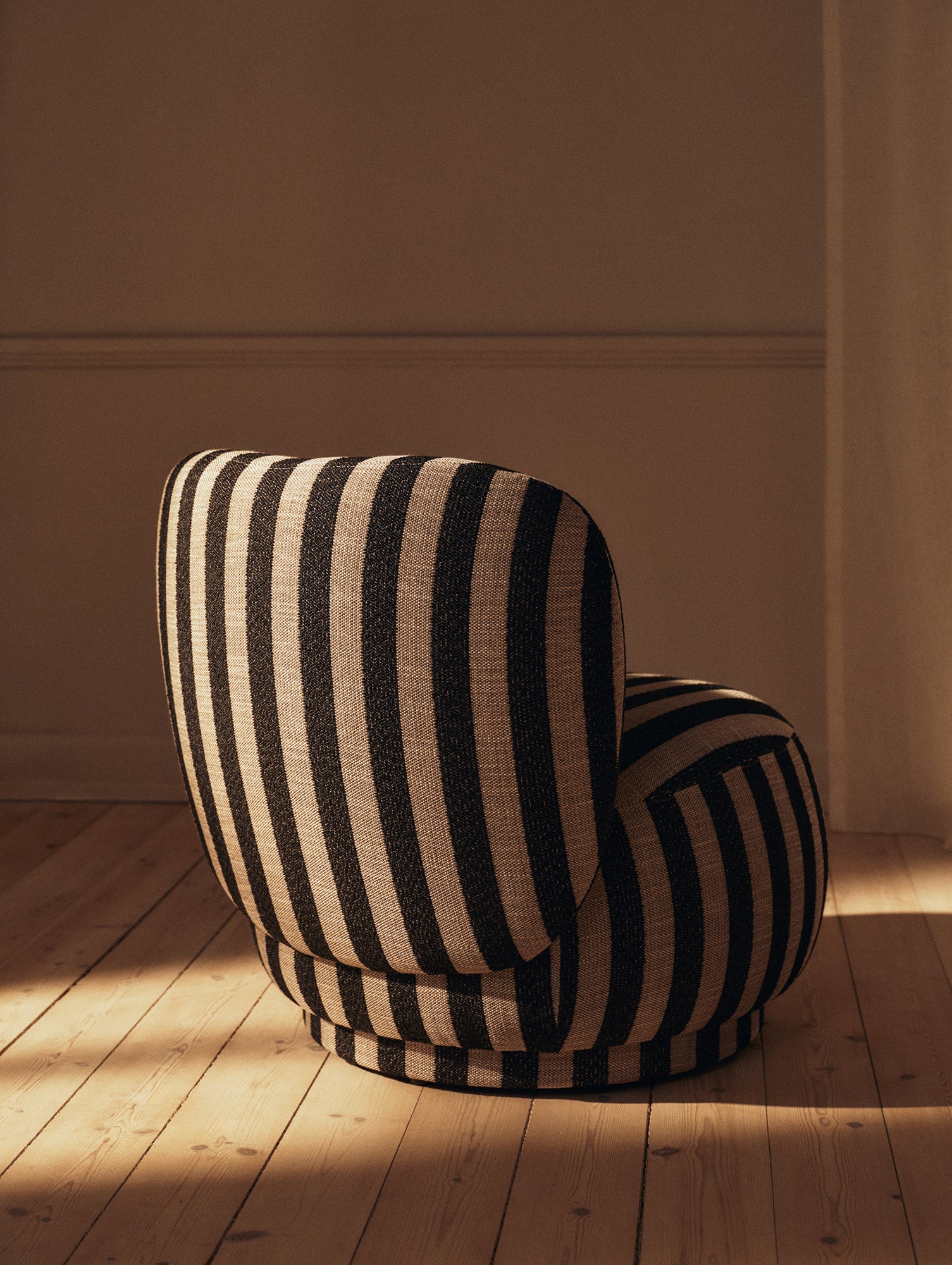 Rico Piccolo Lounge Chair by Ferm Living