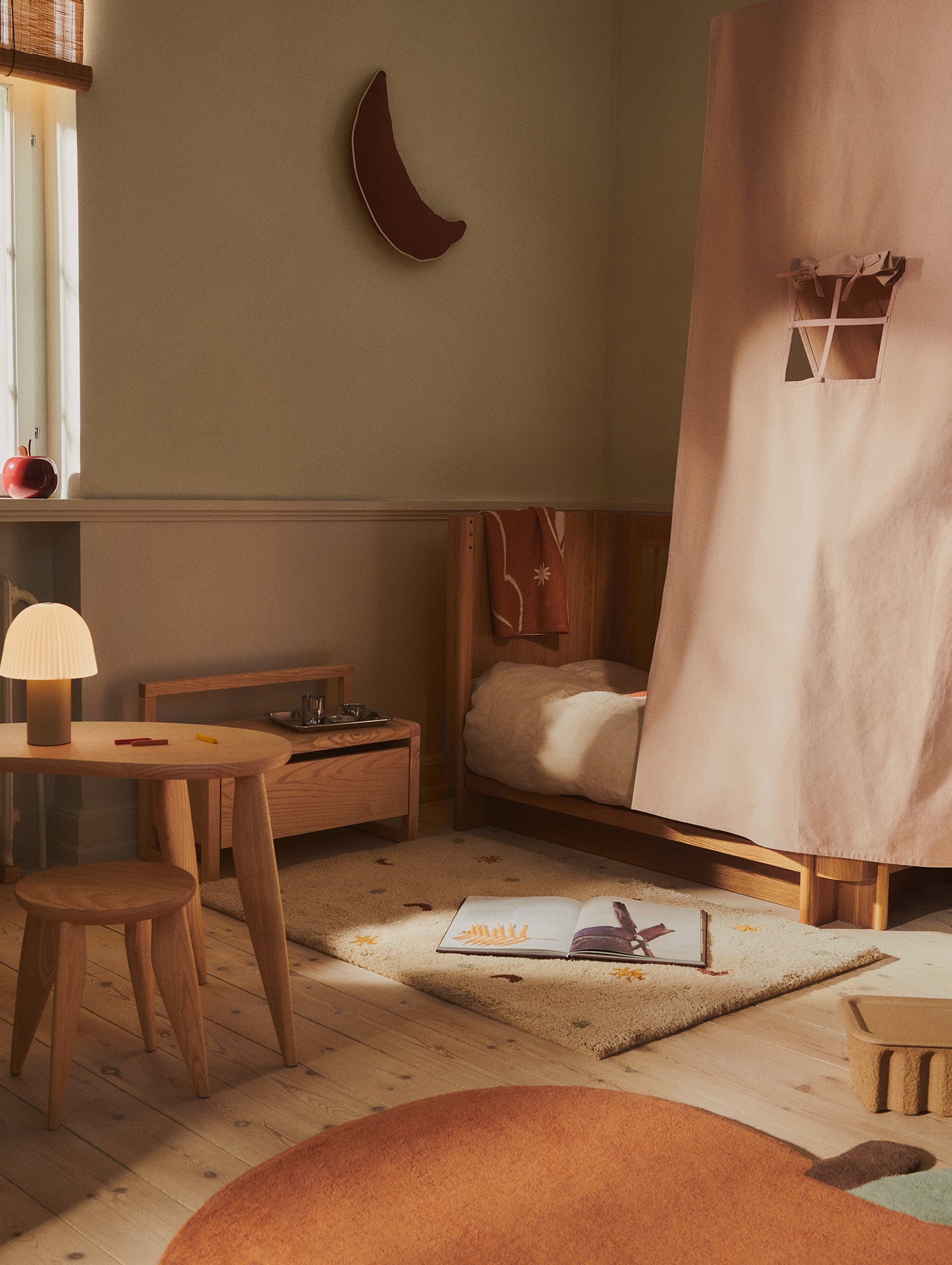 Settle Bed Canopy by Ferm Living - Rose