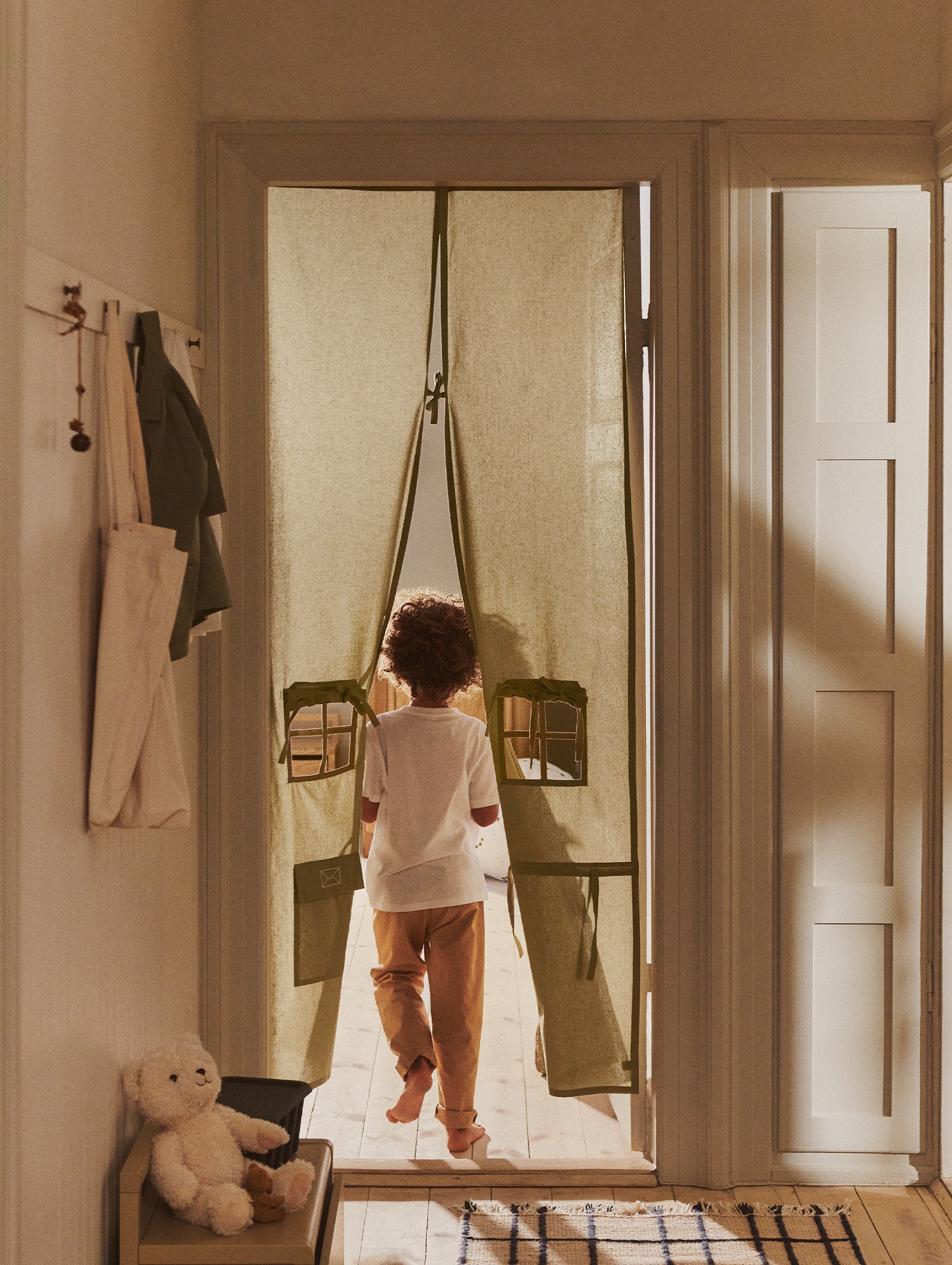Settle Door Curtain by Ferm Living - Elm Green