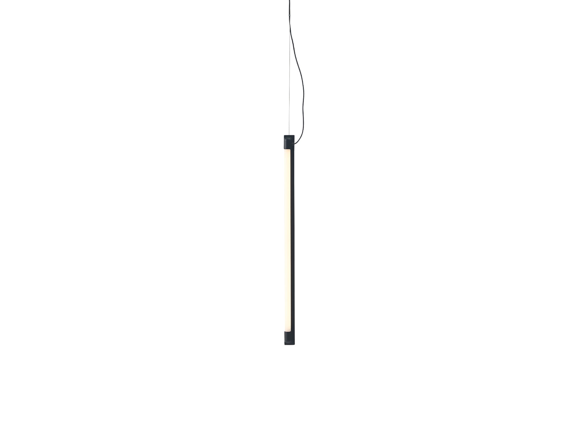 Fine Suspension Lamp by Muuto - Length: 60 cm / Black Aluminium