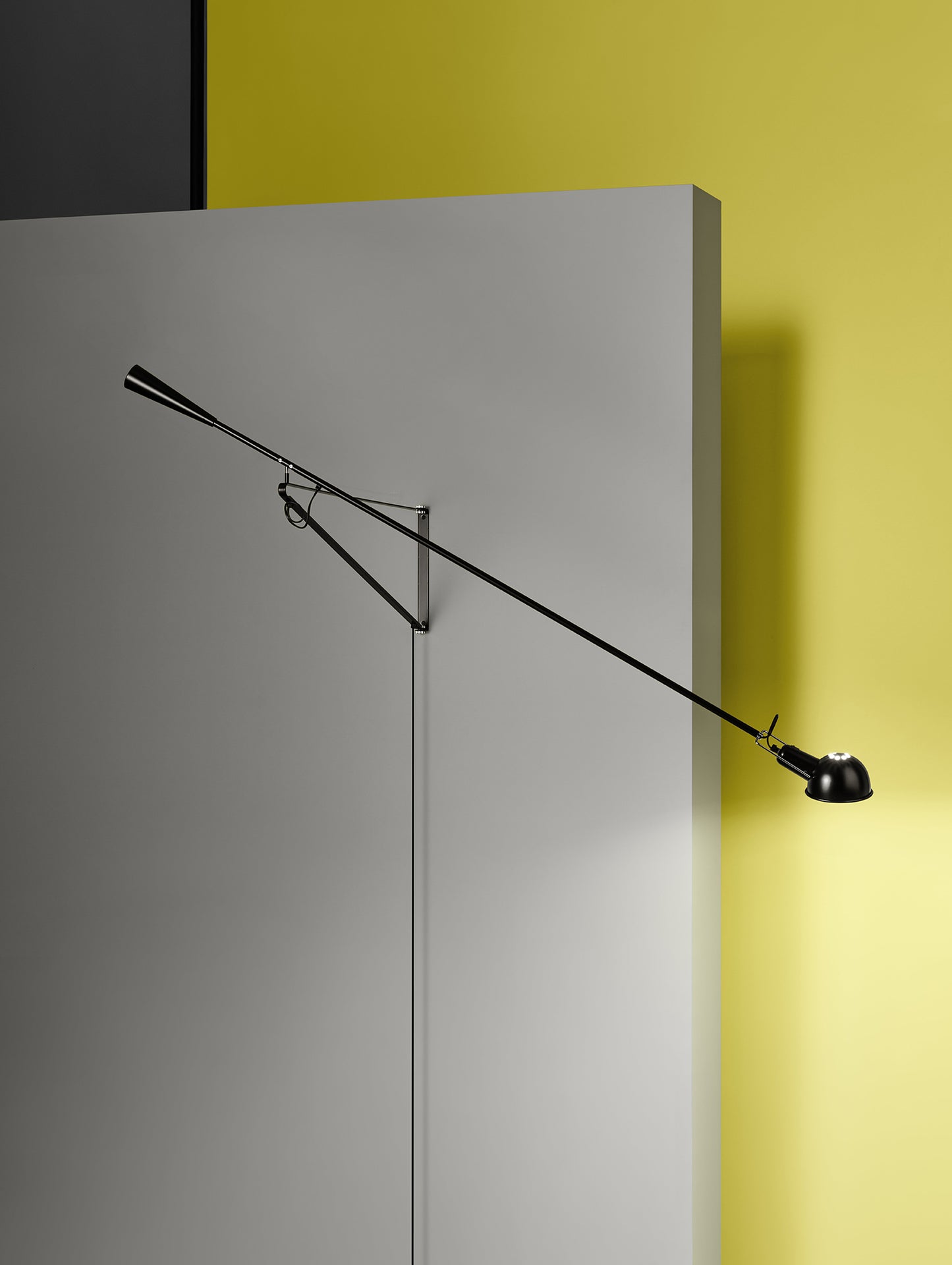 265 Wall Lamp by Flos - Black