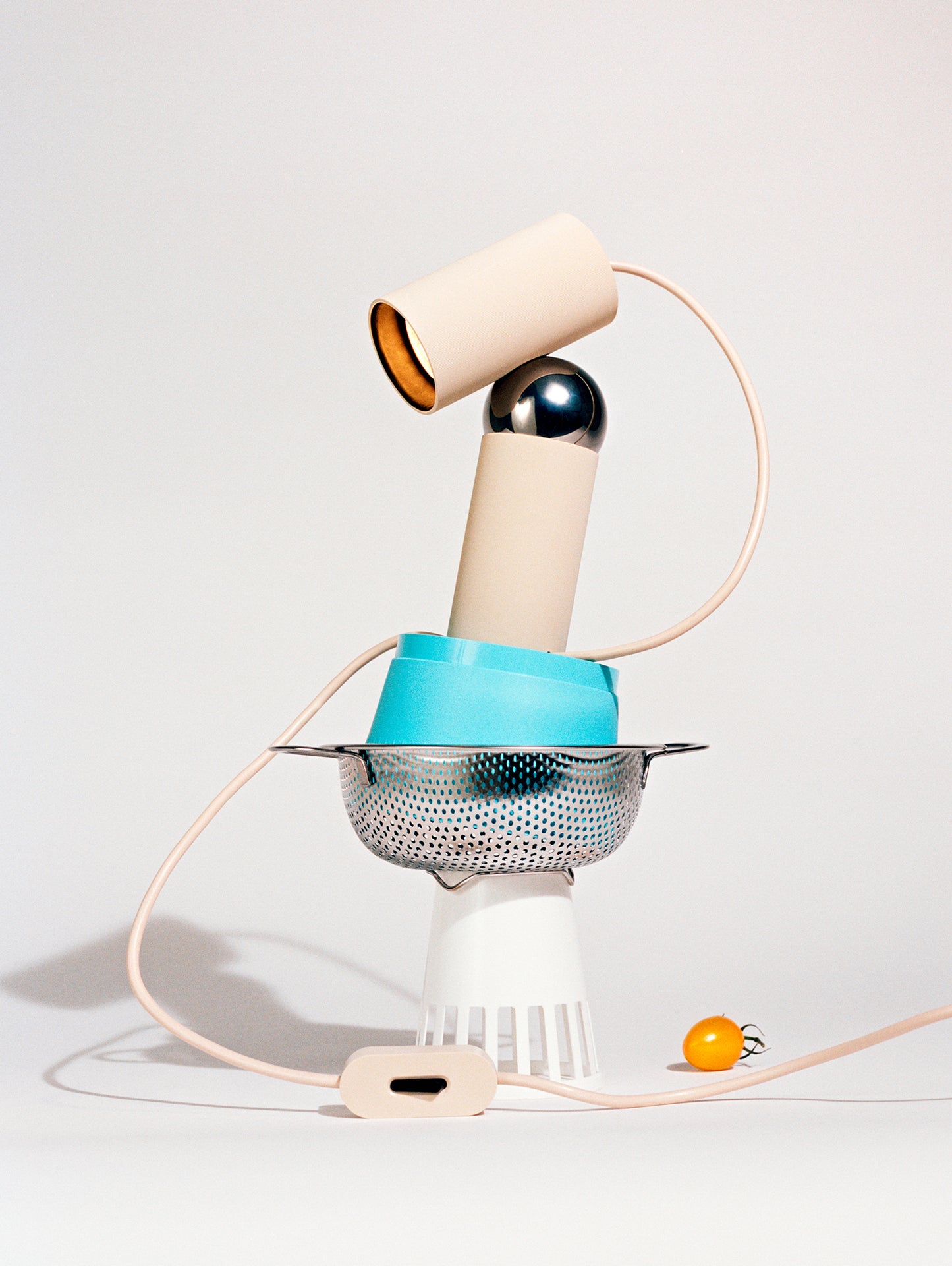 Bilboquet Table Lamp by Flos - Linen