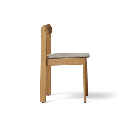 Blueprint Chair Upholstered by Form & Refine - Frame: Oiled Oak / Seat: Hallingdal 65 227
