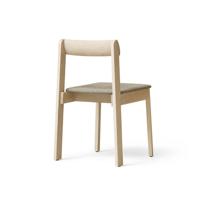 Blueprint Chair Upholstered by Form & Refine - Frame: White Oiled Oak / Seat: Hallingdal 65 227