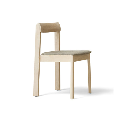 Blueprint Chair Upholstered by Form & Refine - Frame: White Oiled Oak / Seat: Hallingdal 65 227