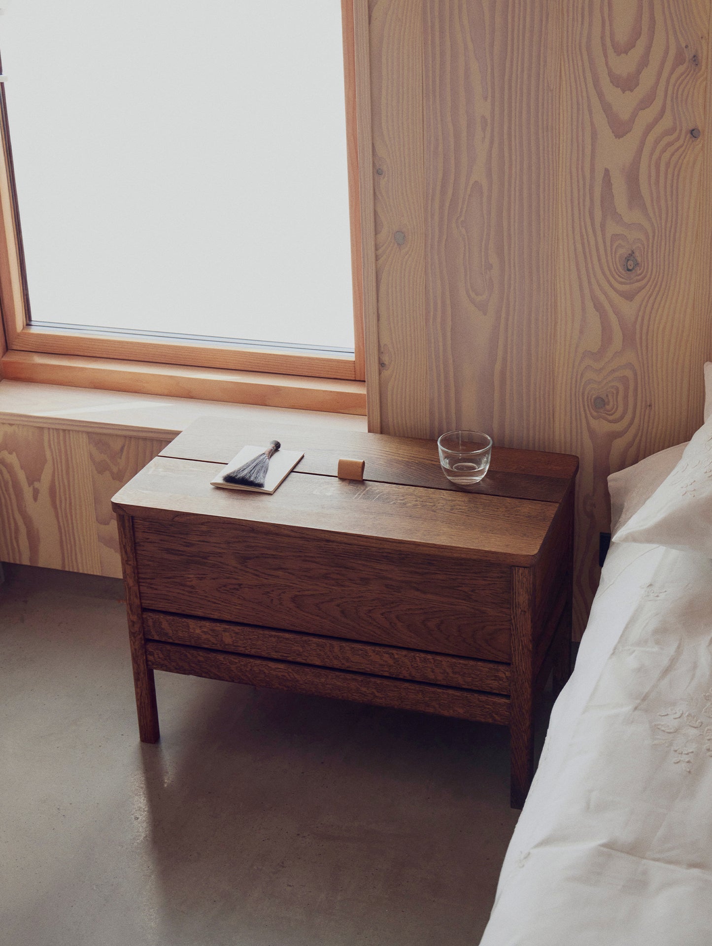A Line Storage Bench 68