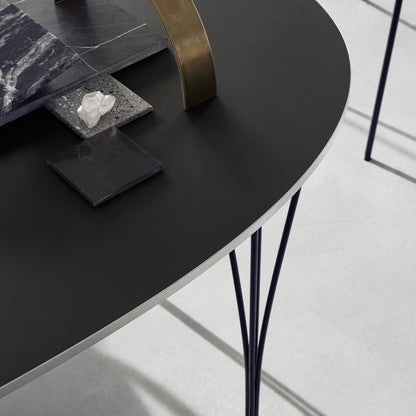Superellipse Dining Table (Extendable) by Fritz Hansen