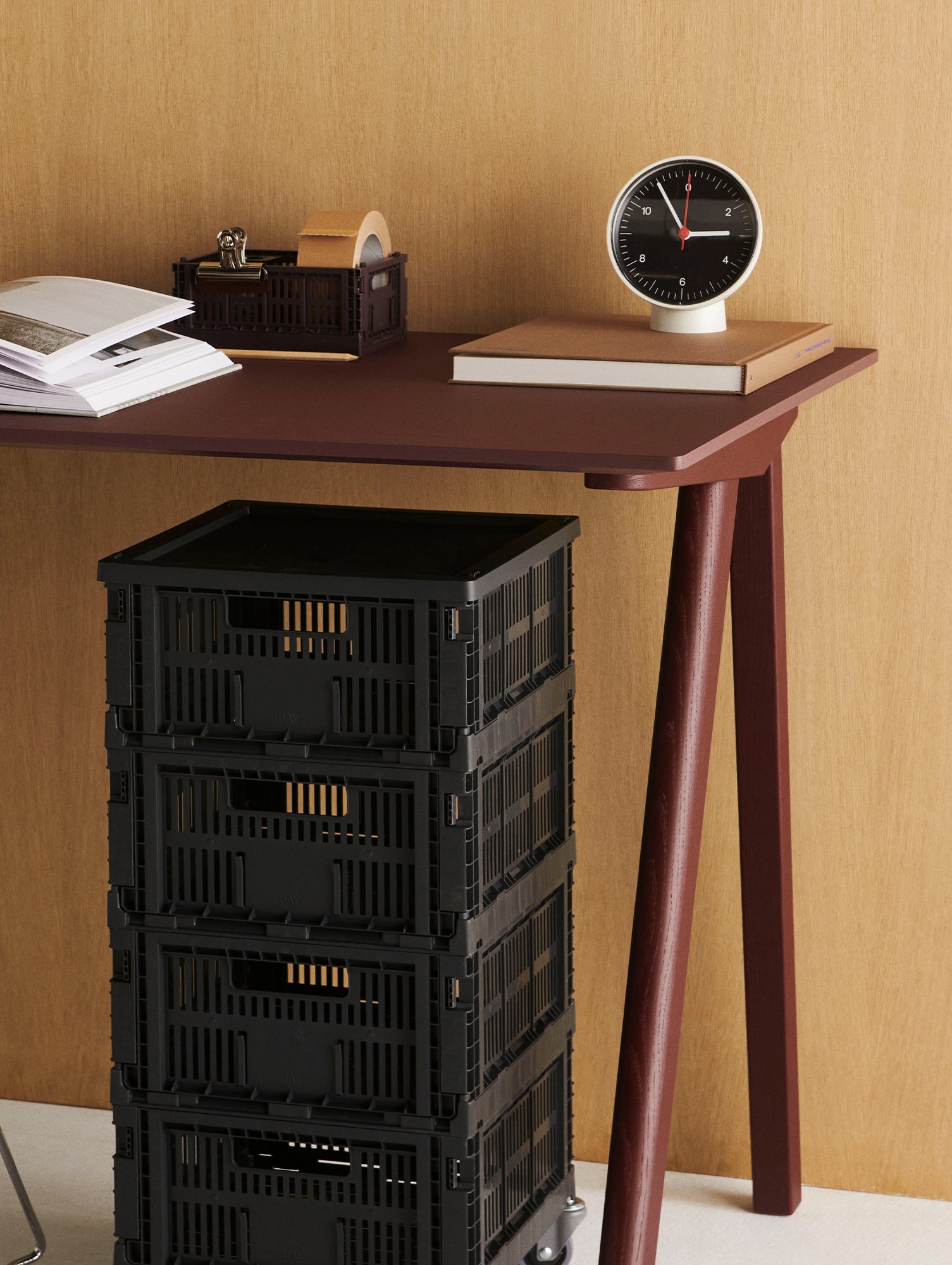 Table Clock by HAY - Black