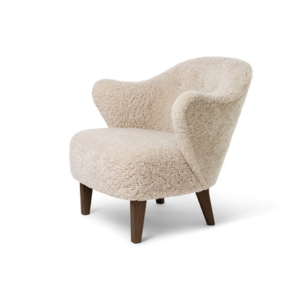 Ingeborg Lounge Chair by Audo Copenhagen - Dark Stained Oak / Sheepskin Moonlight Ingeborg