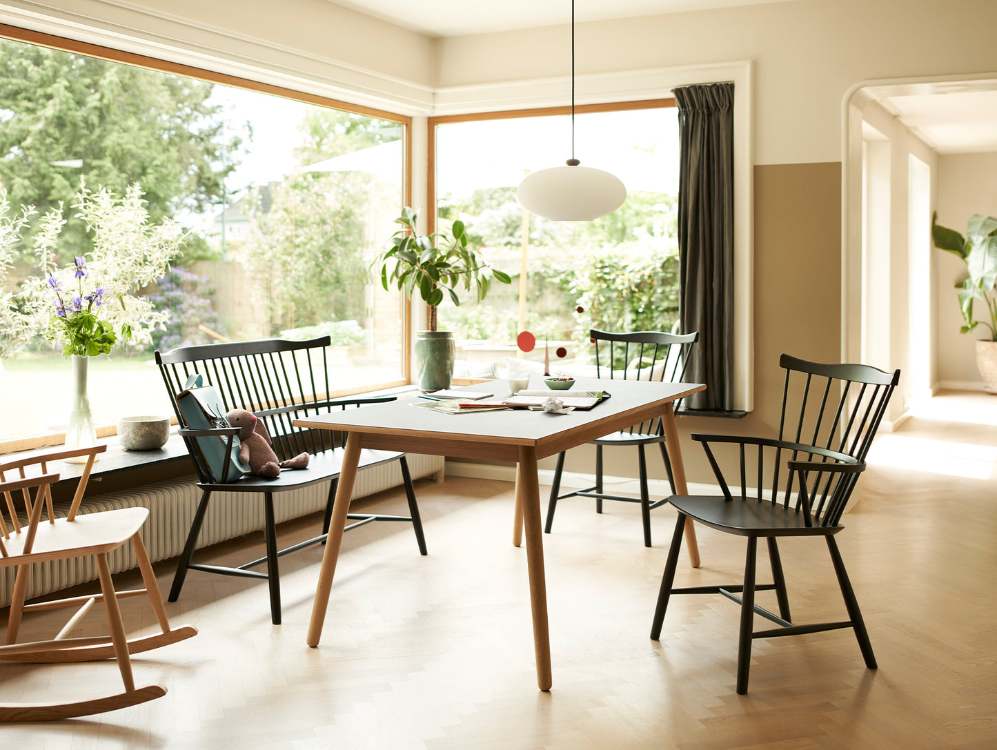 C35 Extendable Table