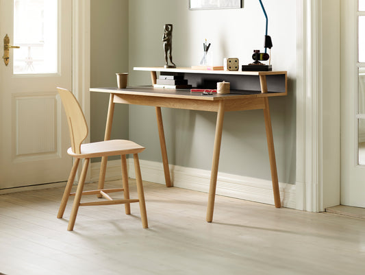 C68 Norrebro Desk by FDB Mobler - Nero Linoleum Tabletop