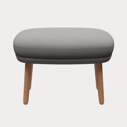 Fri Ottoman by Fritz Hansen - JH15 / 
Outside: Christianshavn 1121 / Seat: Christianshavn 1121