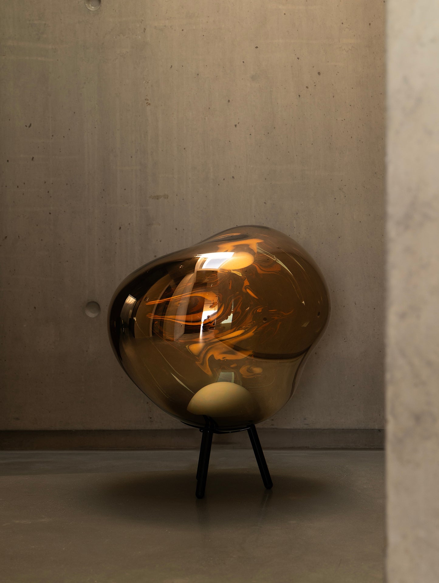 Melt Large LED Portable Lamp by Tom Dixon 