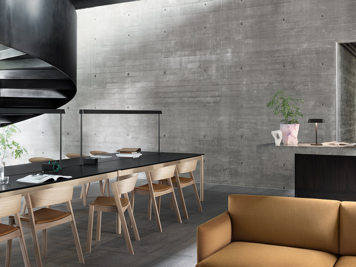 Linear Table Lamp by Muuto
