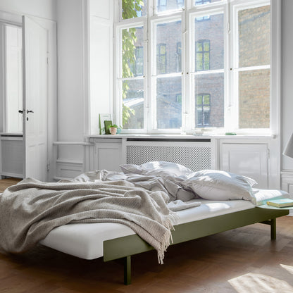 Moebe Bed 90-180 cm - Pine Green