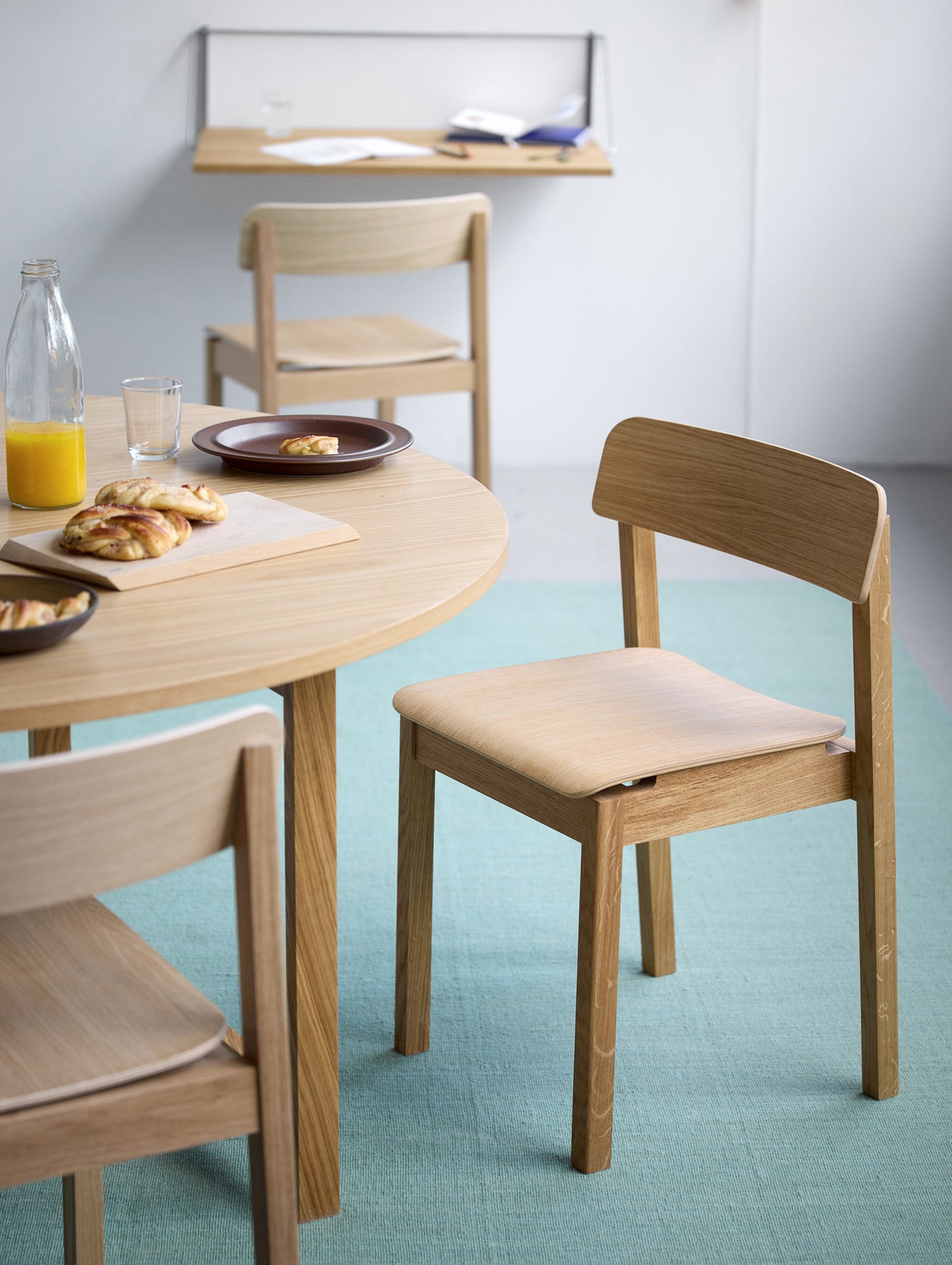 Everyday Chair by Moebe - Oiled Oak