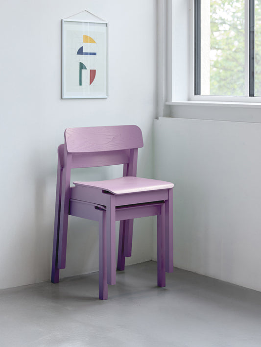 Everyday Chair by Moebe - Soft Lavender Lacquered Oak
