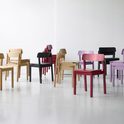 Everyday Chair by Moebe