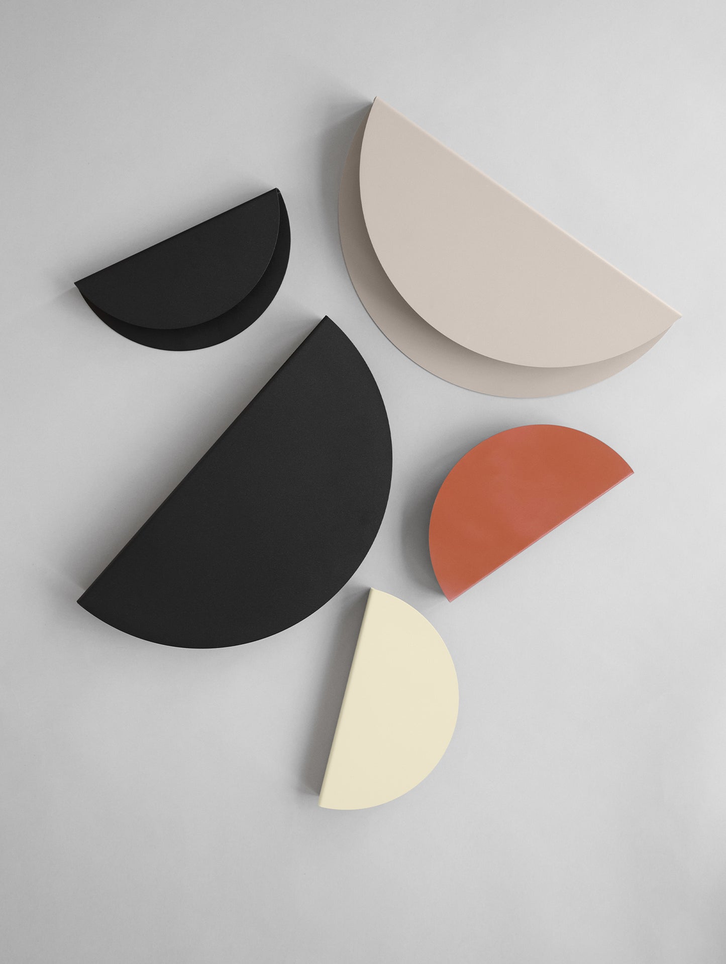 Half Moon Shelf by Moebe