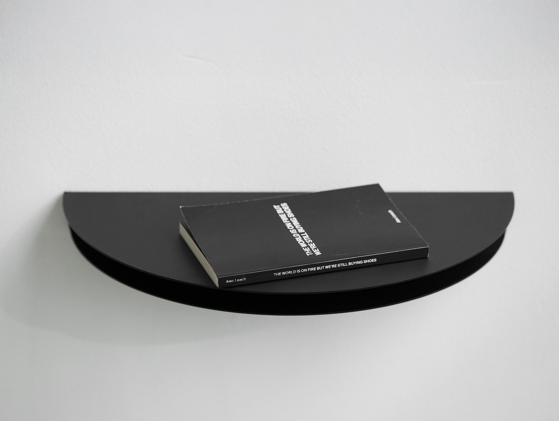 Half Moon Shelf by Moebe - Large / Black