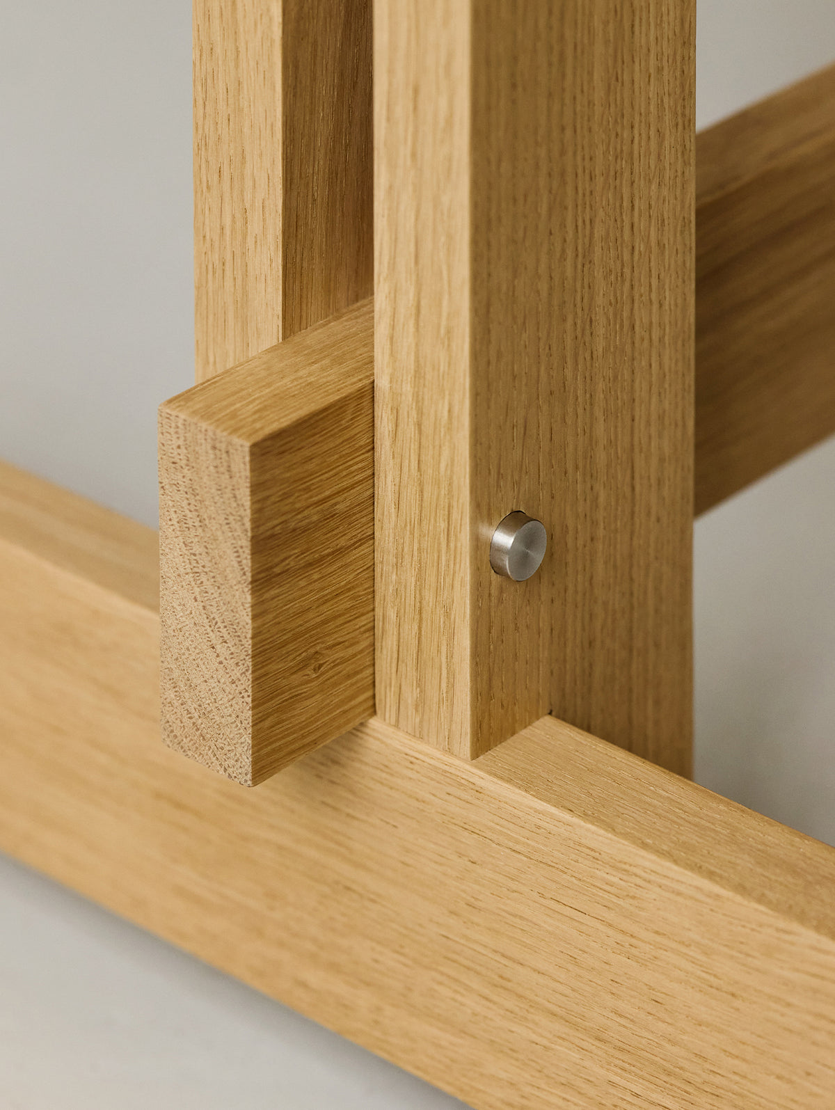 KUMU Dining Table by Moebe 