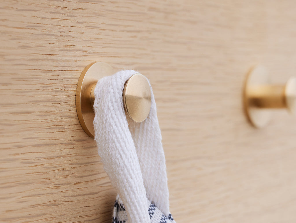 Should Rubber Bands Be Wrapped on Doorknobs 'Tonight'?