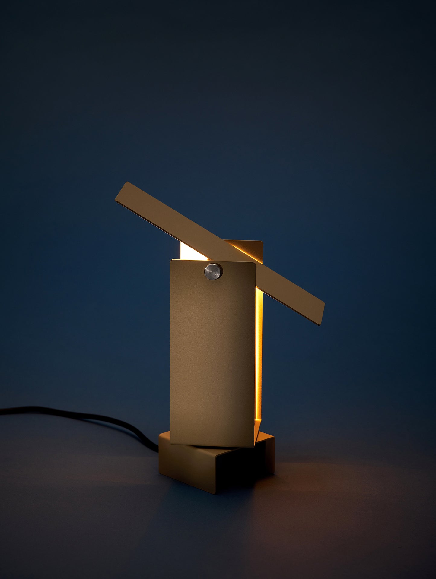 Pivoting Table Lamp by Moebe - Sand