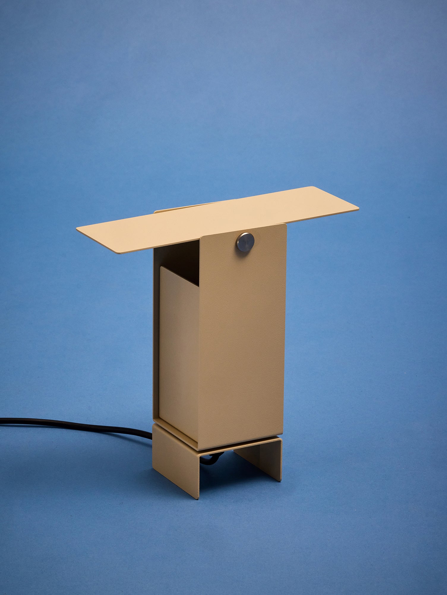 Pivoting Table Lamp by Moebe - Sand