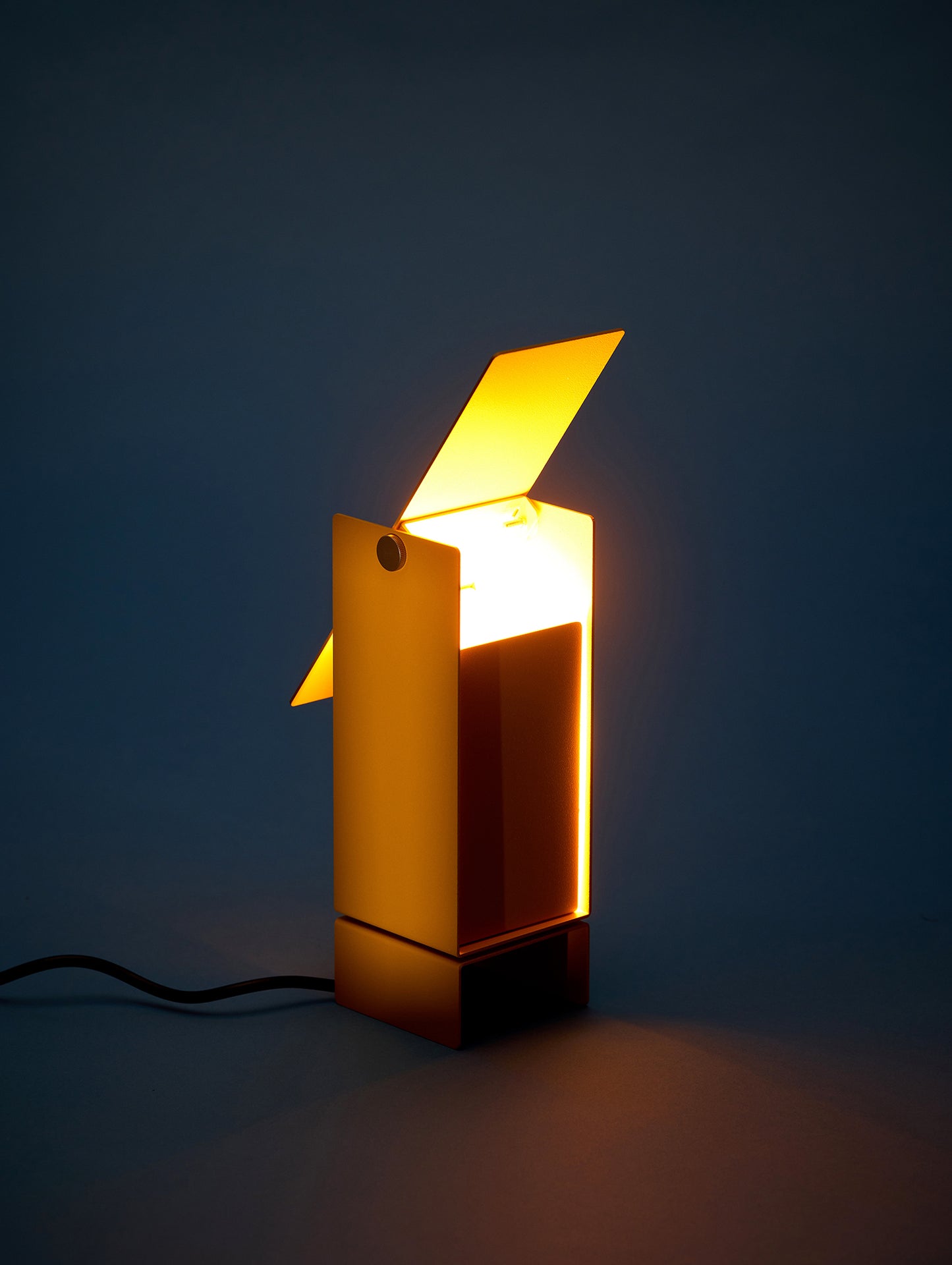 Pivoting Table Lamp by Moebe - Yellow