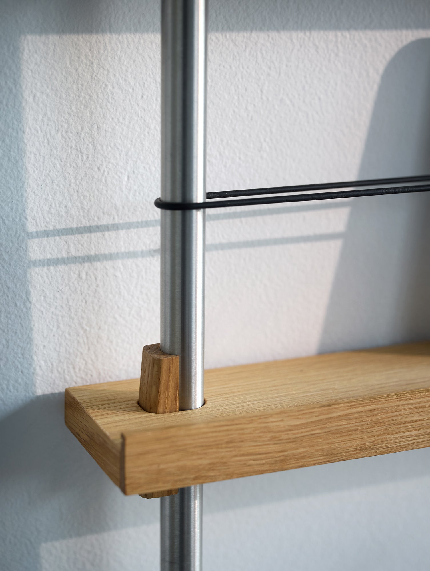 Magazine Shelving Sets (115 cm) by Moebe - Stainless Steel Uprights / Oiled Oak