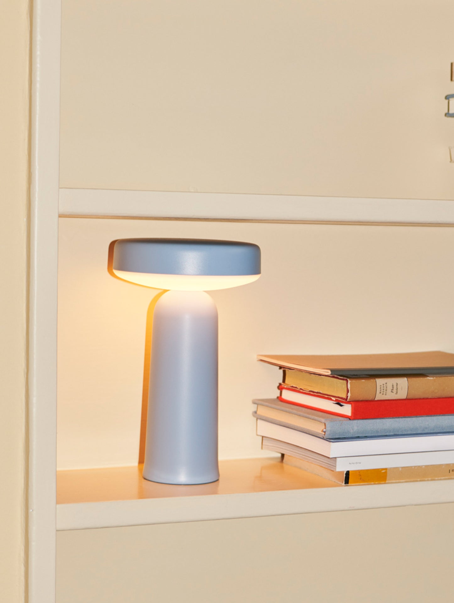 Ease Portable Lamp by Muuto - Light Blue