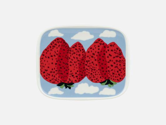 Mansikkavuoret Plate (15 x 12 cm) by Marimekko