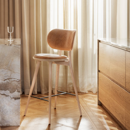Mater High Stool Backrest - Matt Oak Base / Walnut Nuance Leather Seat