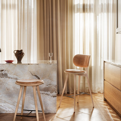 Mater High Stool Backrest - Matt Oak Base / Walnut Nuance Leather Seat
