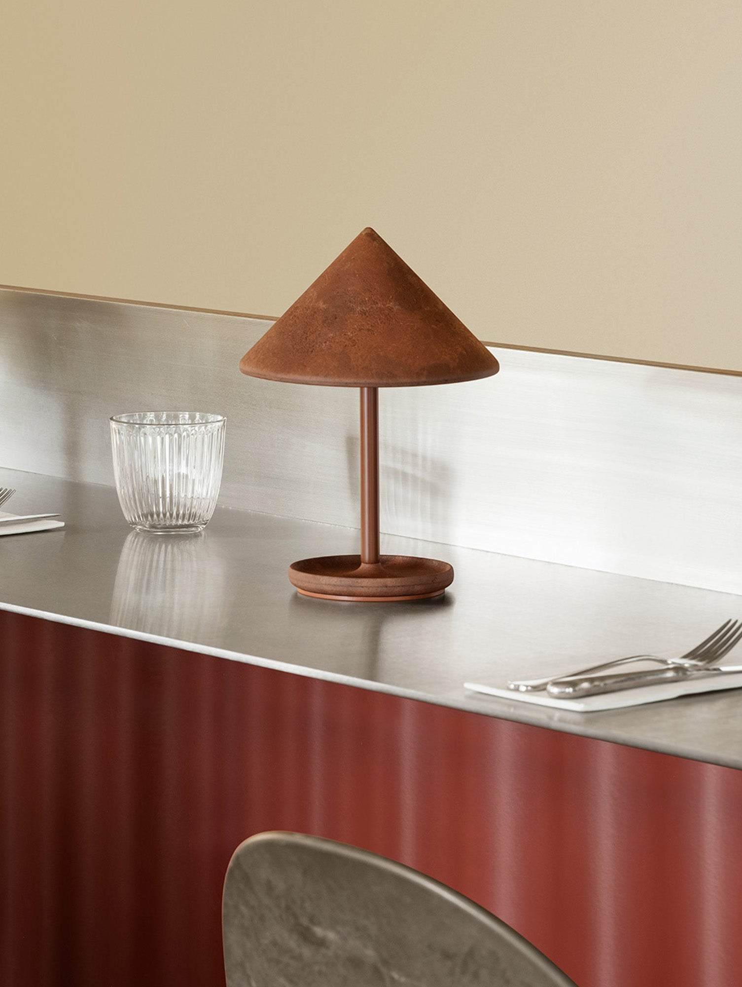 Terra Portable Lamp by Mater - Rust Red