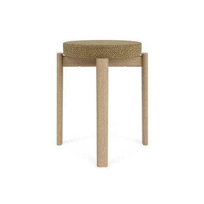 Passage Stool Upholstered by Audo Copenhagen - Oak Base / Barnum Boucle Beige 05