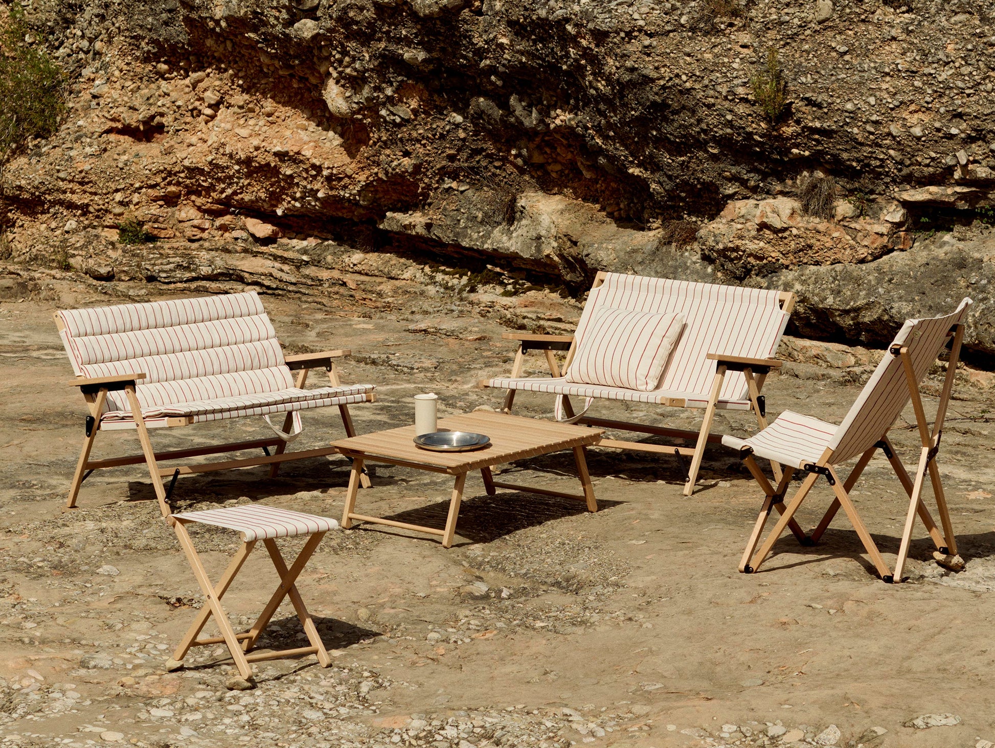 Outdoor Market Folding Sofa by HAY - Beige with Red Stripe