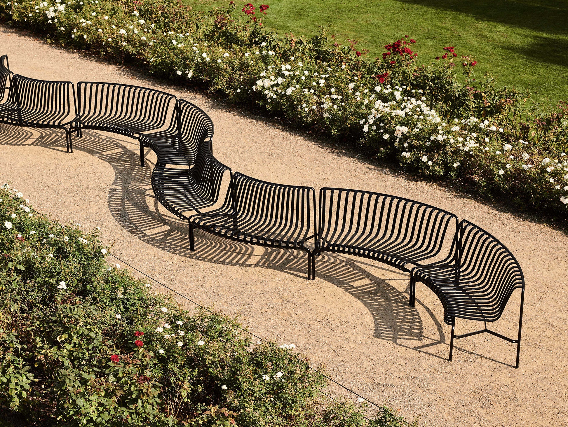 Palissade Park Dining Bench - Out-Out Starter Set by HAY - Anthracite